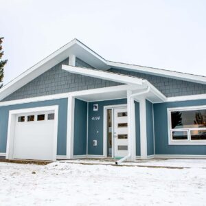 AiMHi Blue family house