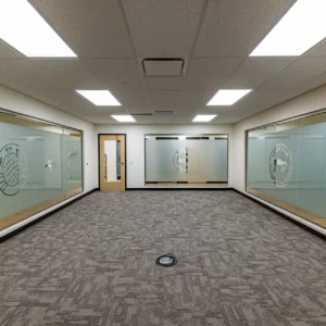 Nak'azdli Whut'en office interior large room